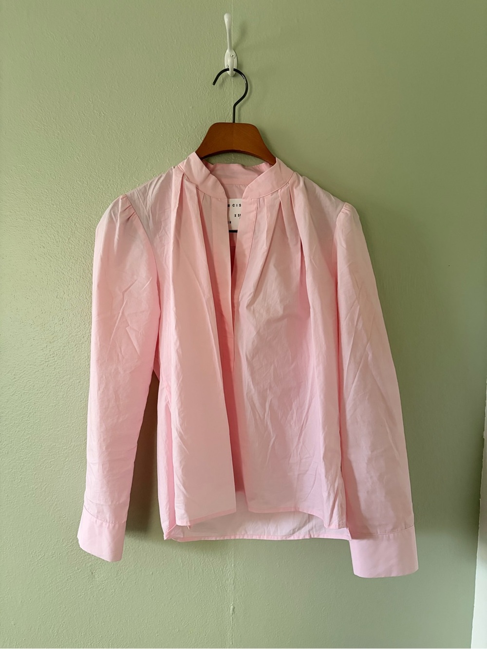 NWOT Cissa Puff Shirt in Gentleman’s Pink